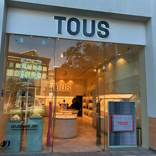 TOUS
