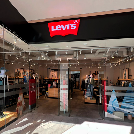 LEVI'S